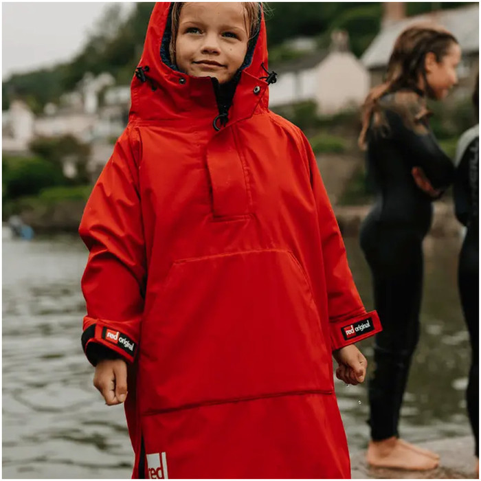 2024 Red Paddle Co Junior Dry Changing Poncho 00200900601 - Red